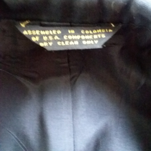 Towncraft Men's Suite - Picture 3 of 7